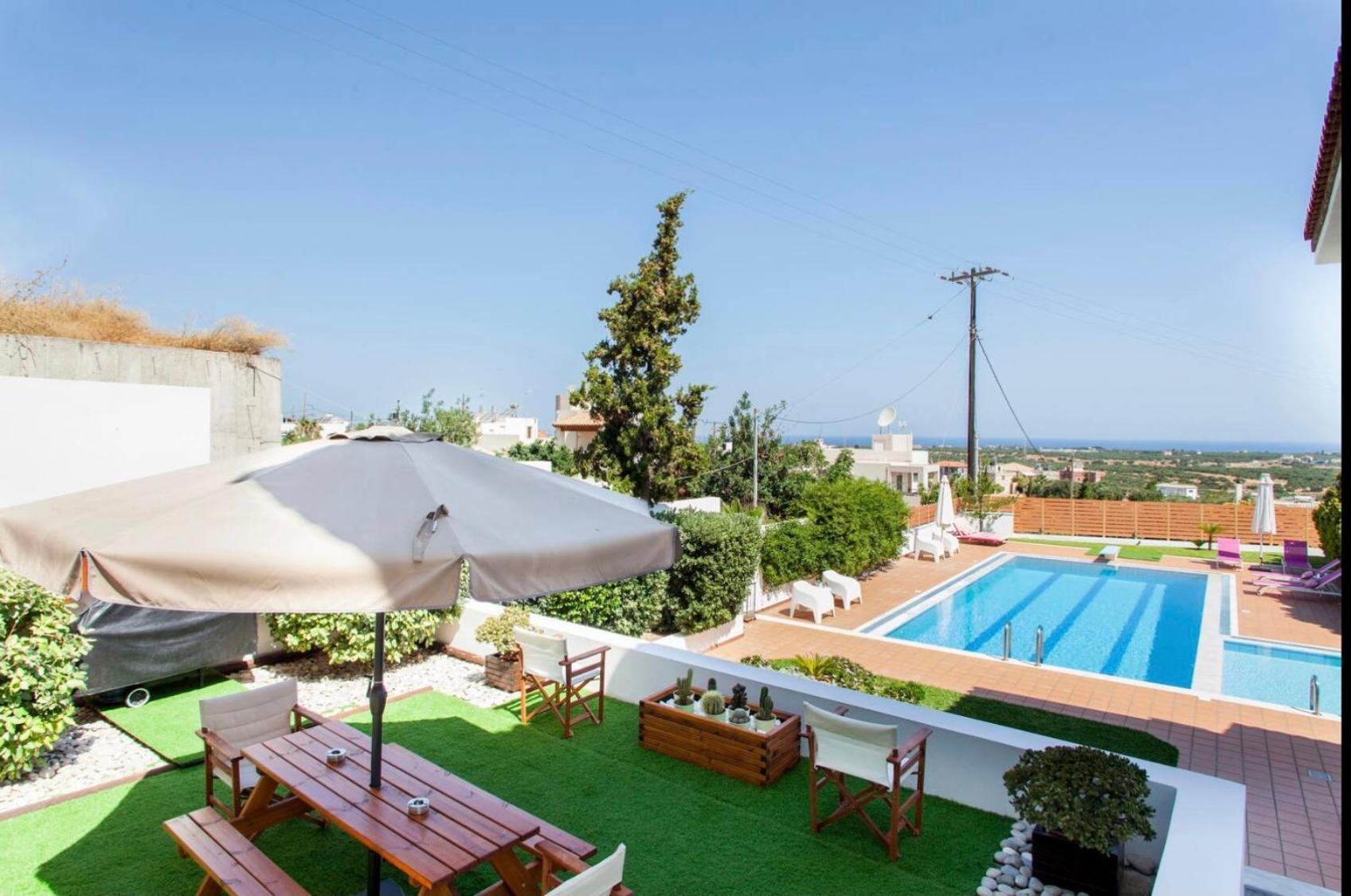 Artemis Luxury Villa - Hersonissos Private Pool Oasis Bagian luar foto